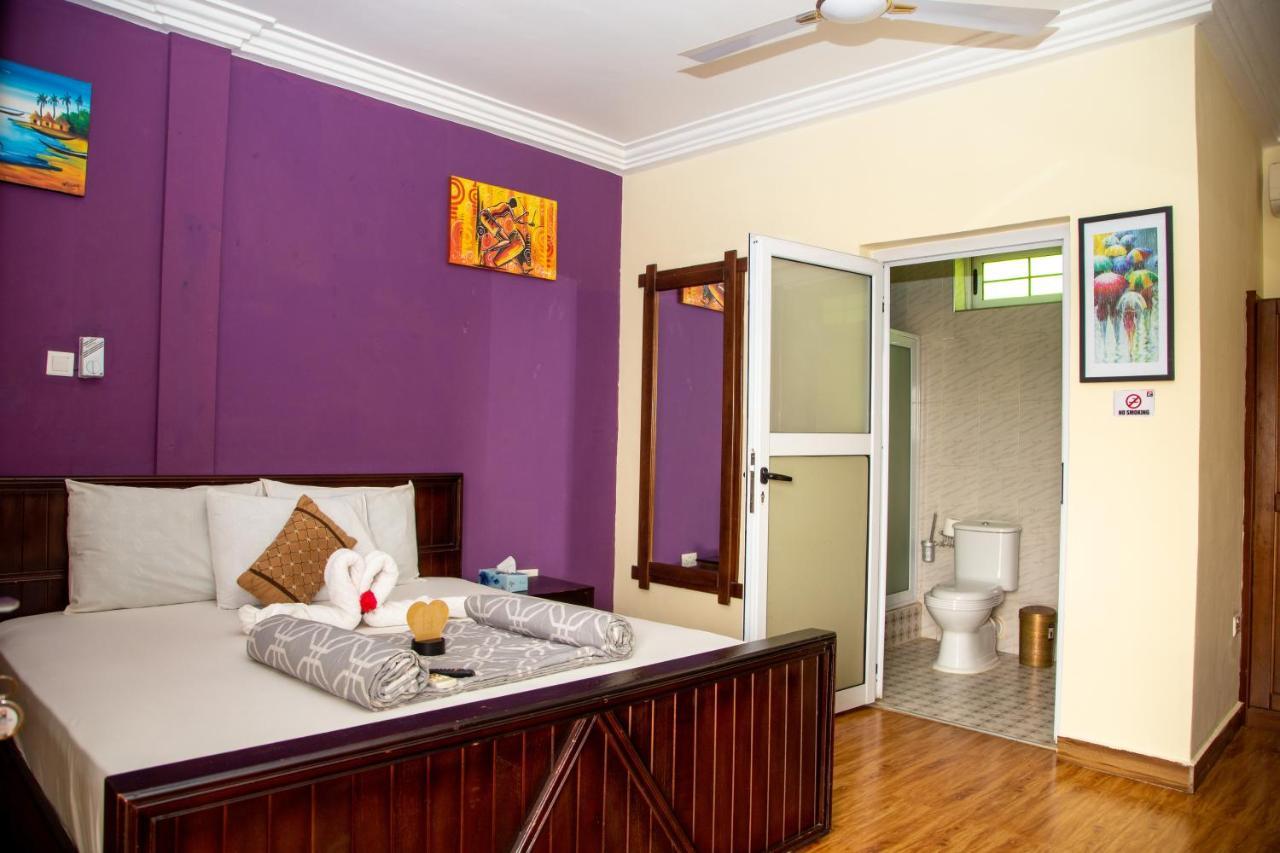 Grand Star Hotel North Legon エクステリア 写真